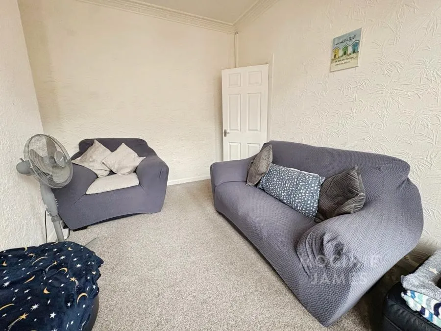 Inverness Place, Roath, CF24, photo 4