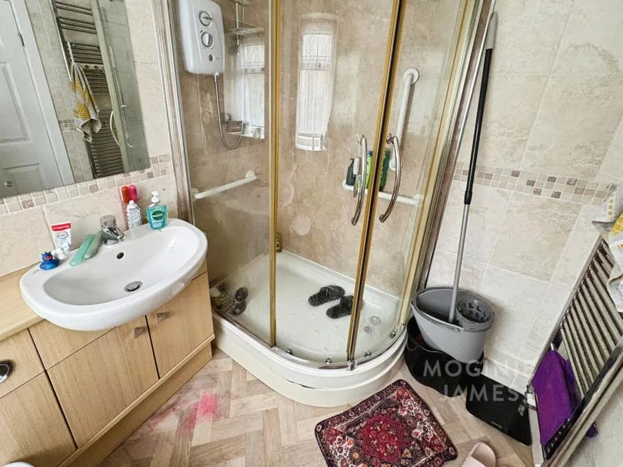 Inverness Place, Roath, CF24, photo 11