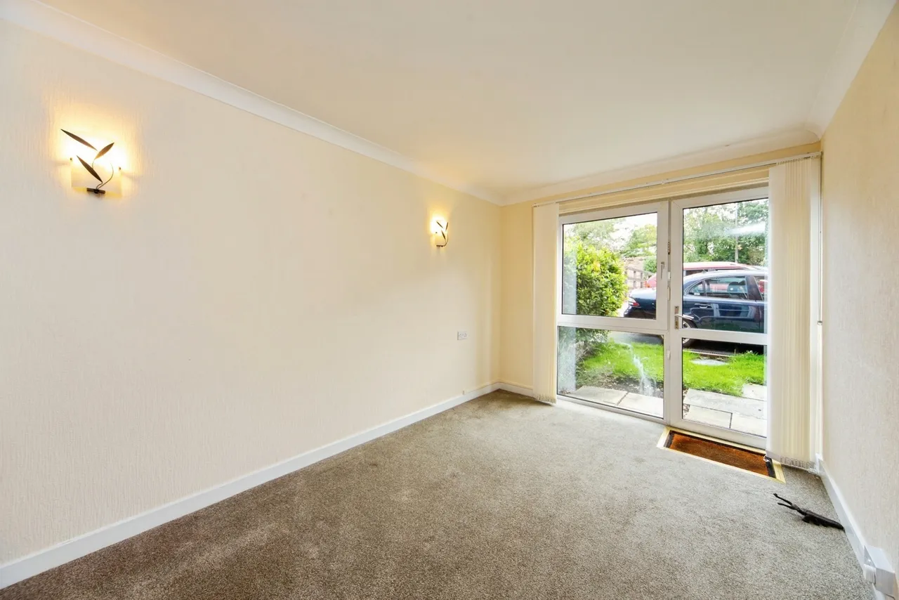 Bidston Road, Prenton, CH43, photo 13