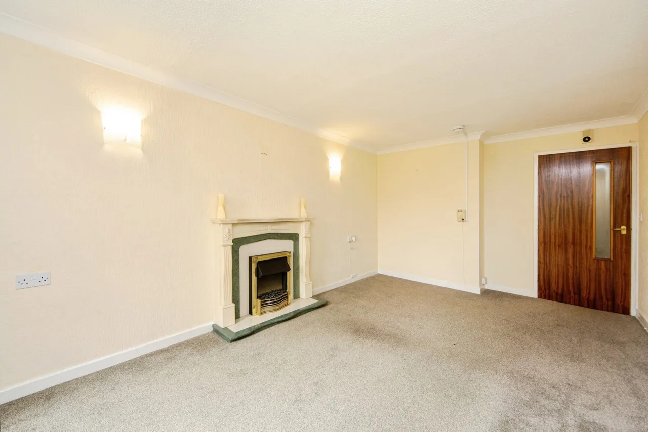 Bidston Road, Prenton, CH43, photo 6