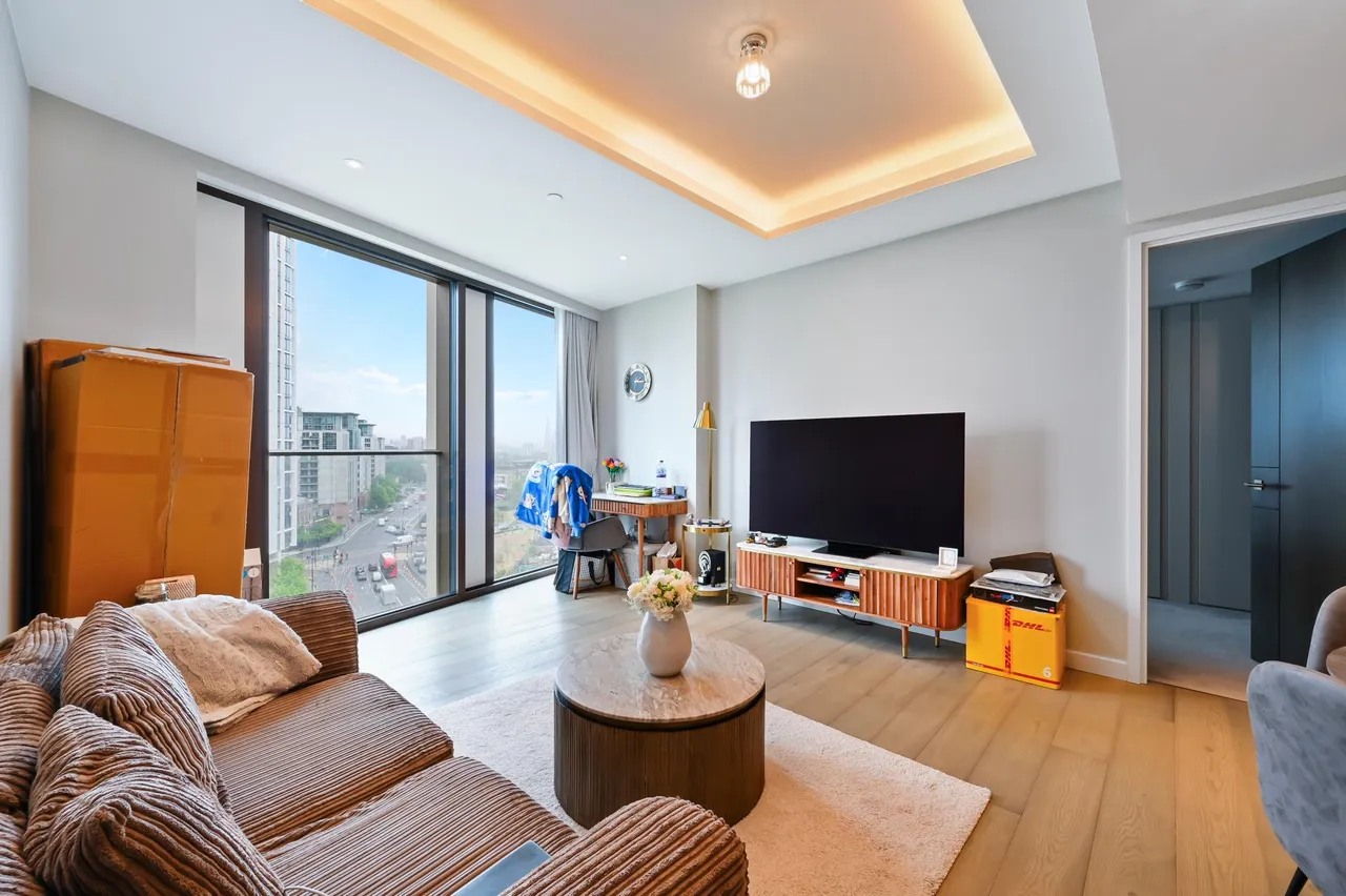 Carnation Way, Thames City, SW8, photo 6