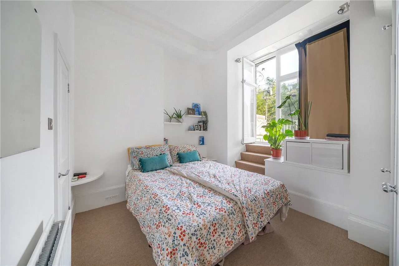 Roland Gardens, South Kensington, London, SW7, photo 7