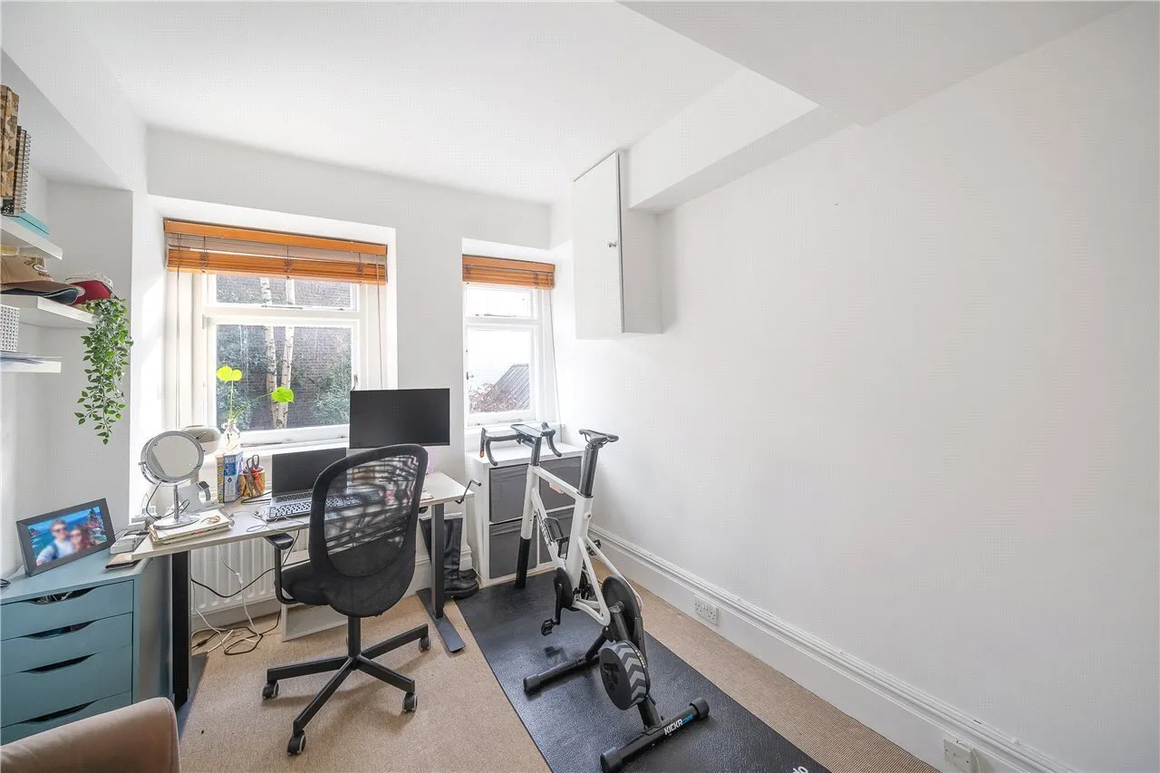 Roland Gardens, South Kensington, London, SW7, photo 8