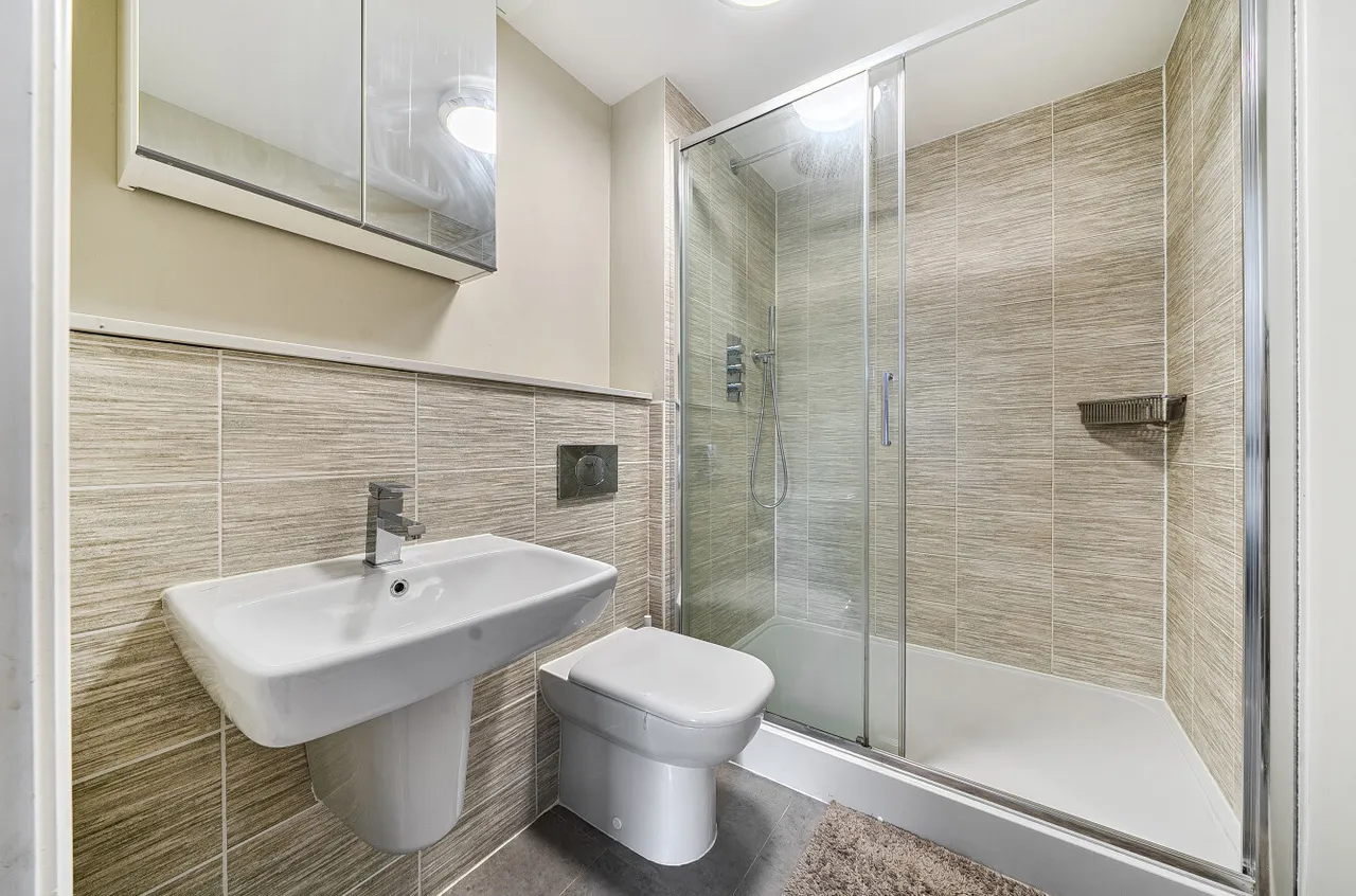 Lett Lane, Castle Hill, DA10, photo 11