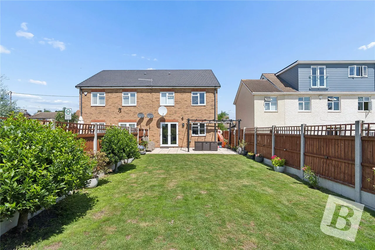 Grange Avenue, Wickford, SS12, photo 10
