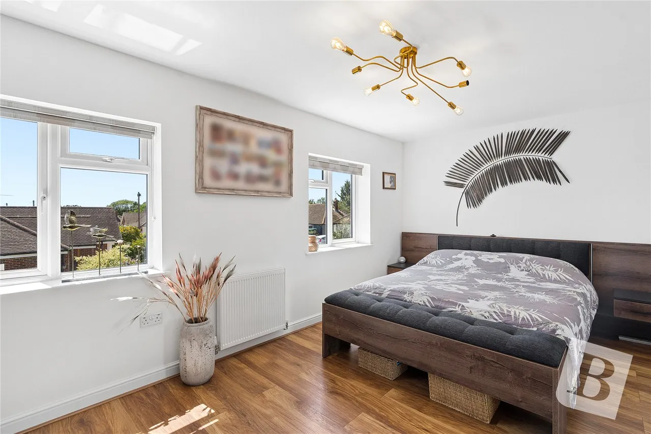 Grange Avenue, Wickford, SS12, photo 5