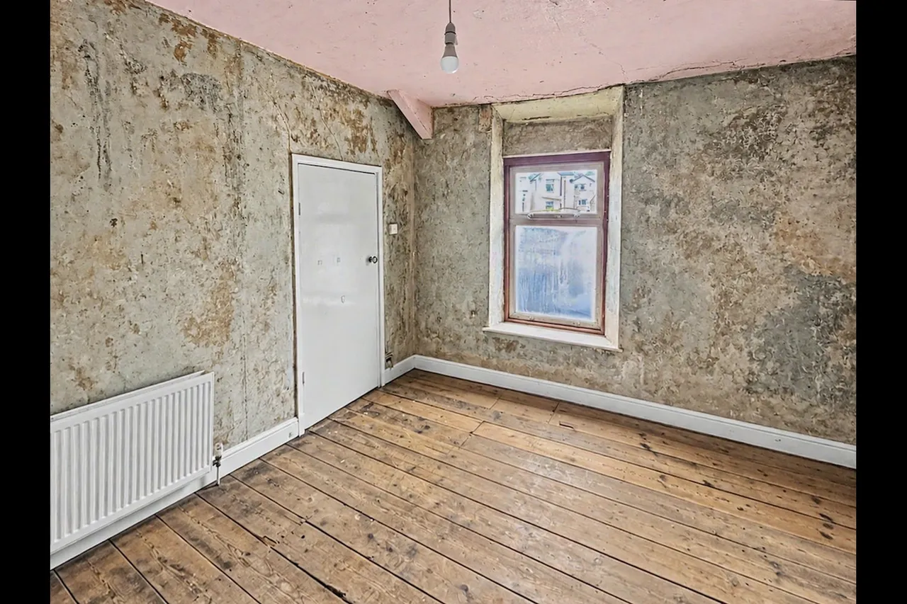 Worcester Street, Brynmawr, photo 9