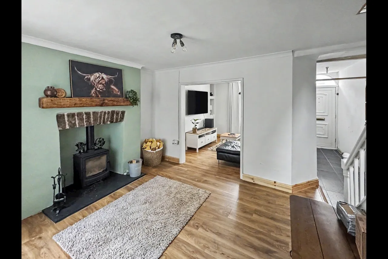 Worcester Street, Brynmawr, photo 2