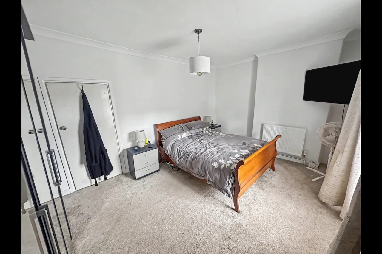 Worcester Street, Brynmawr, photo 8