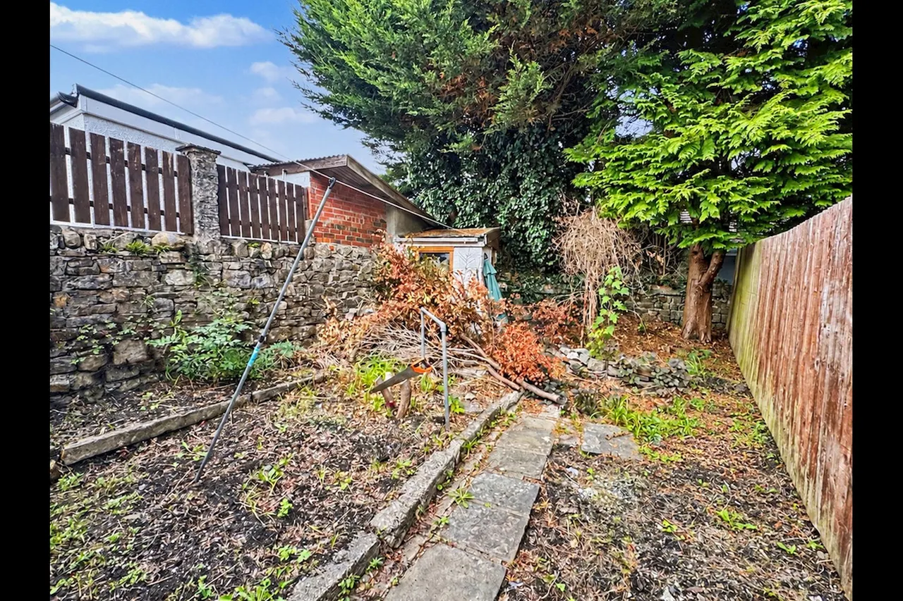 Worcester Street, Brynmawr, photo 11