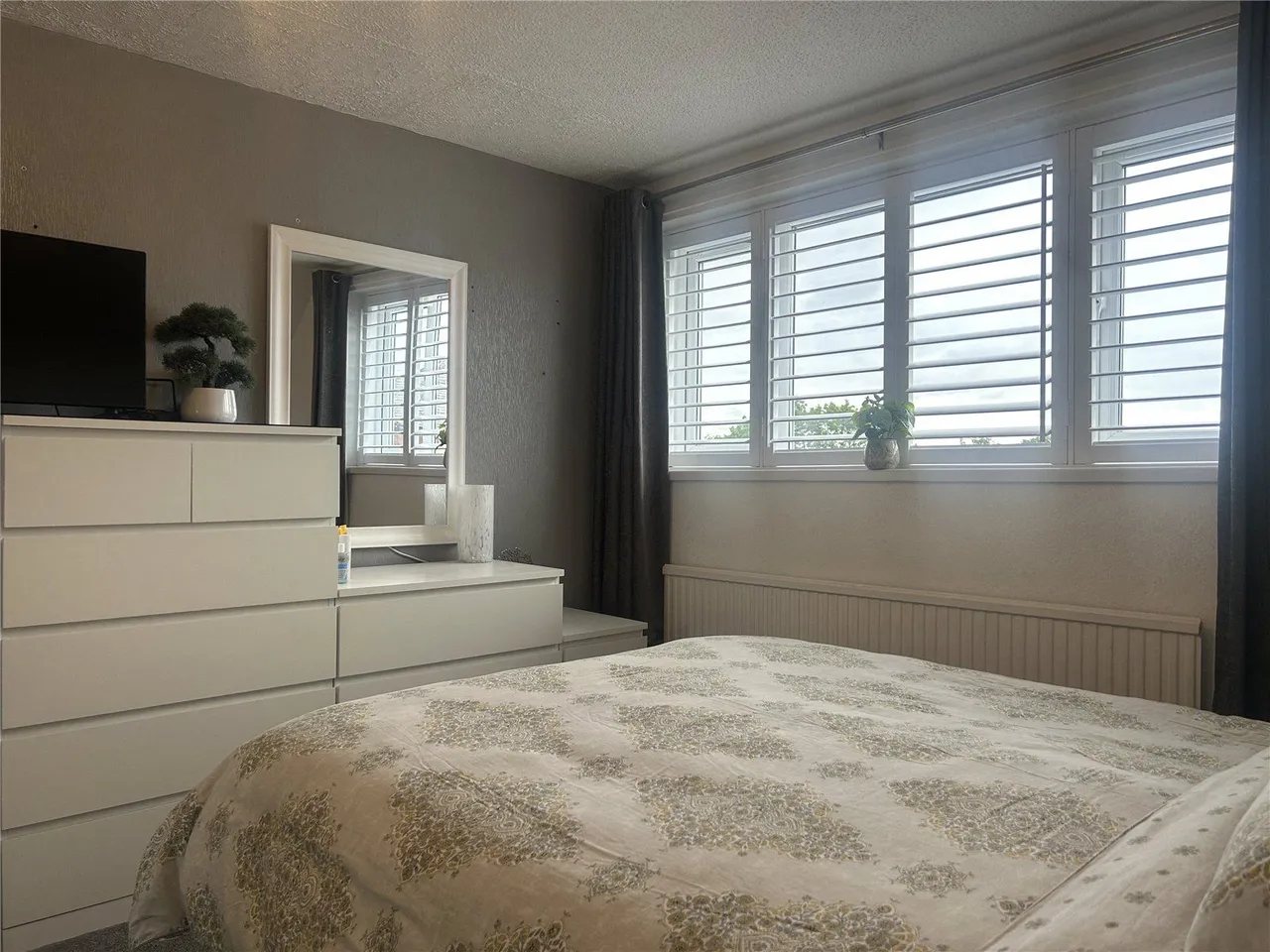 Yorkdale, Clarksfield, OL4, photo 12