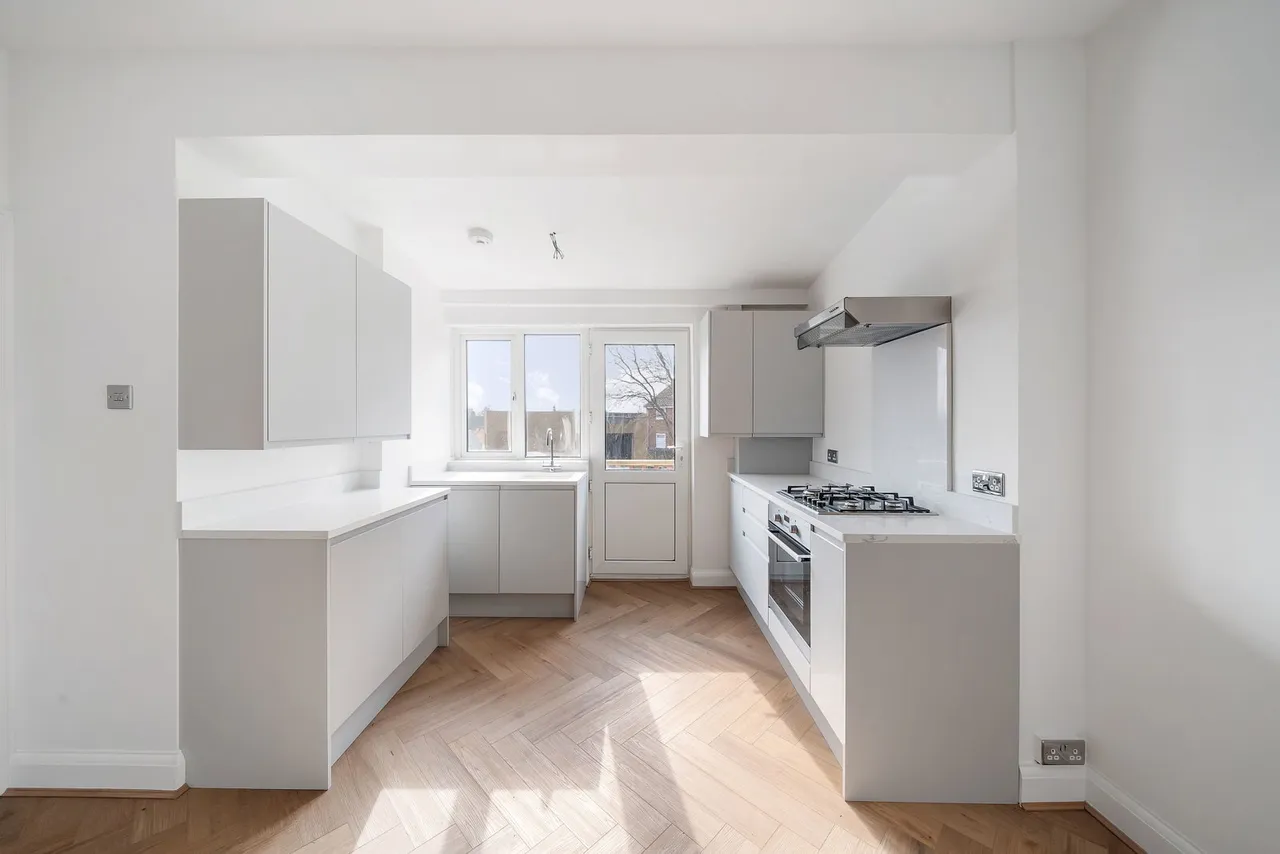 Albert Road, London, SE25, photo 9