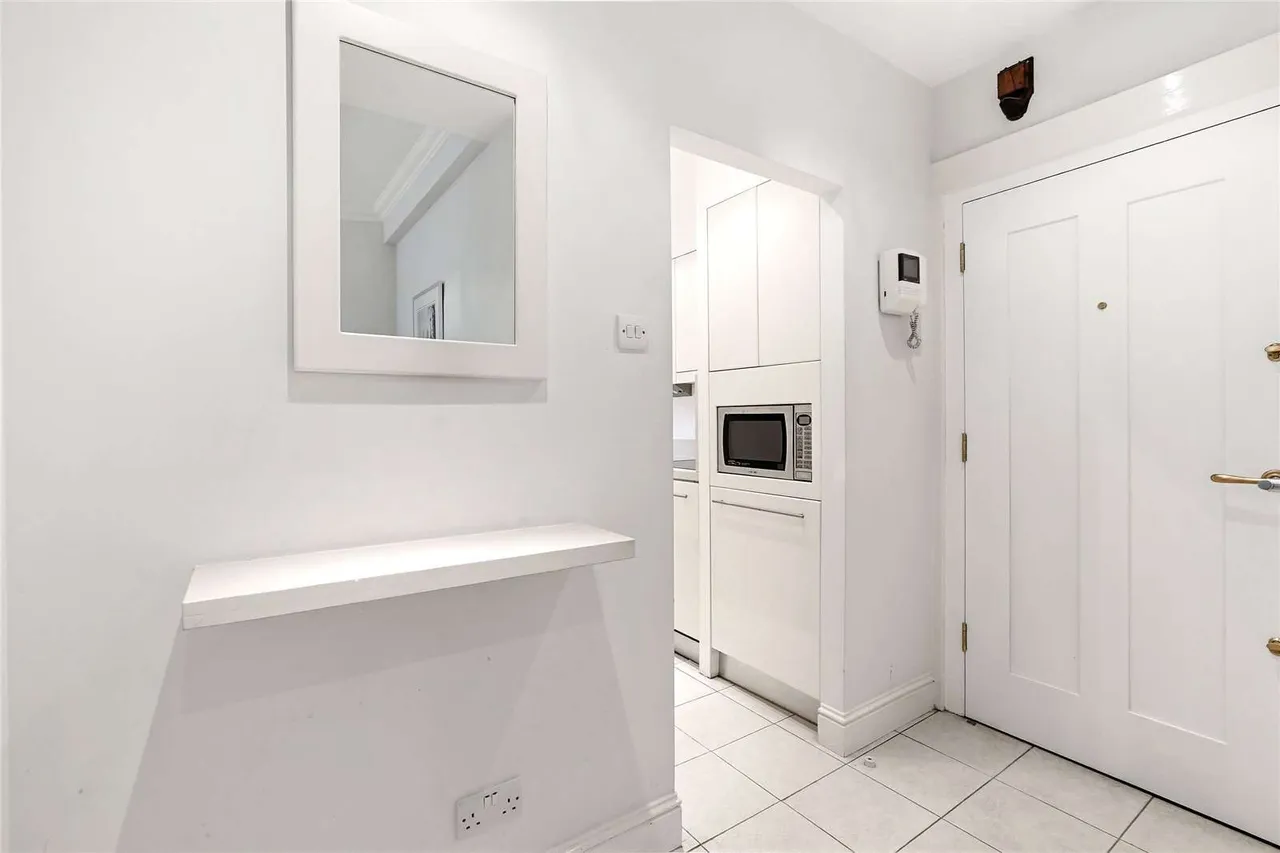 Great Peter Street, London, SW1P, photo 5
