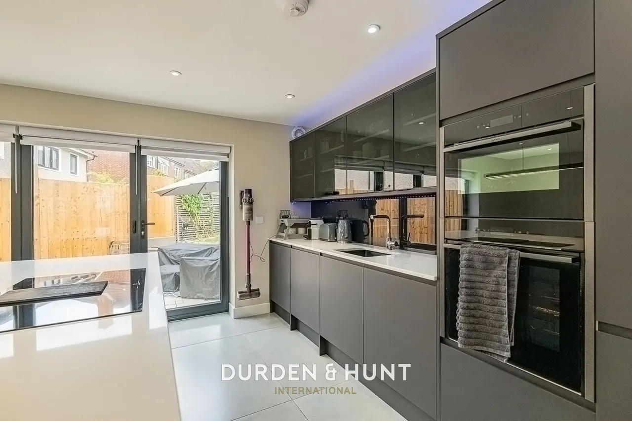 Burrow Road, Chigwell, IG7, photo 4
