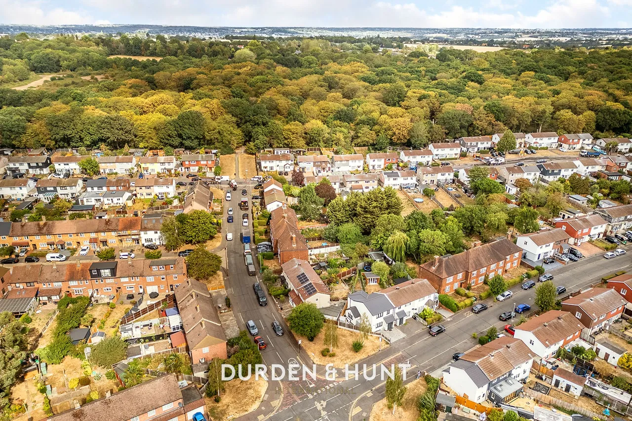 Burrow Road, Chigwell, IG7, photo 26