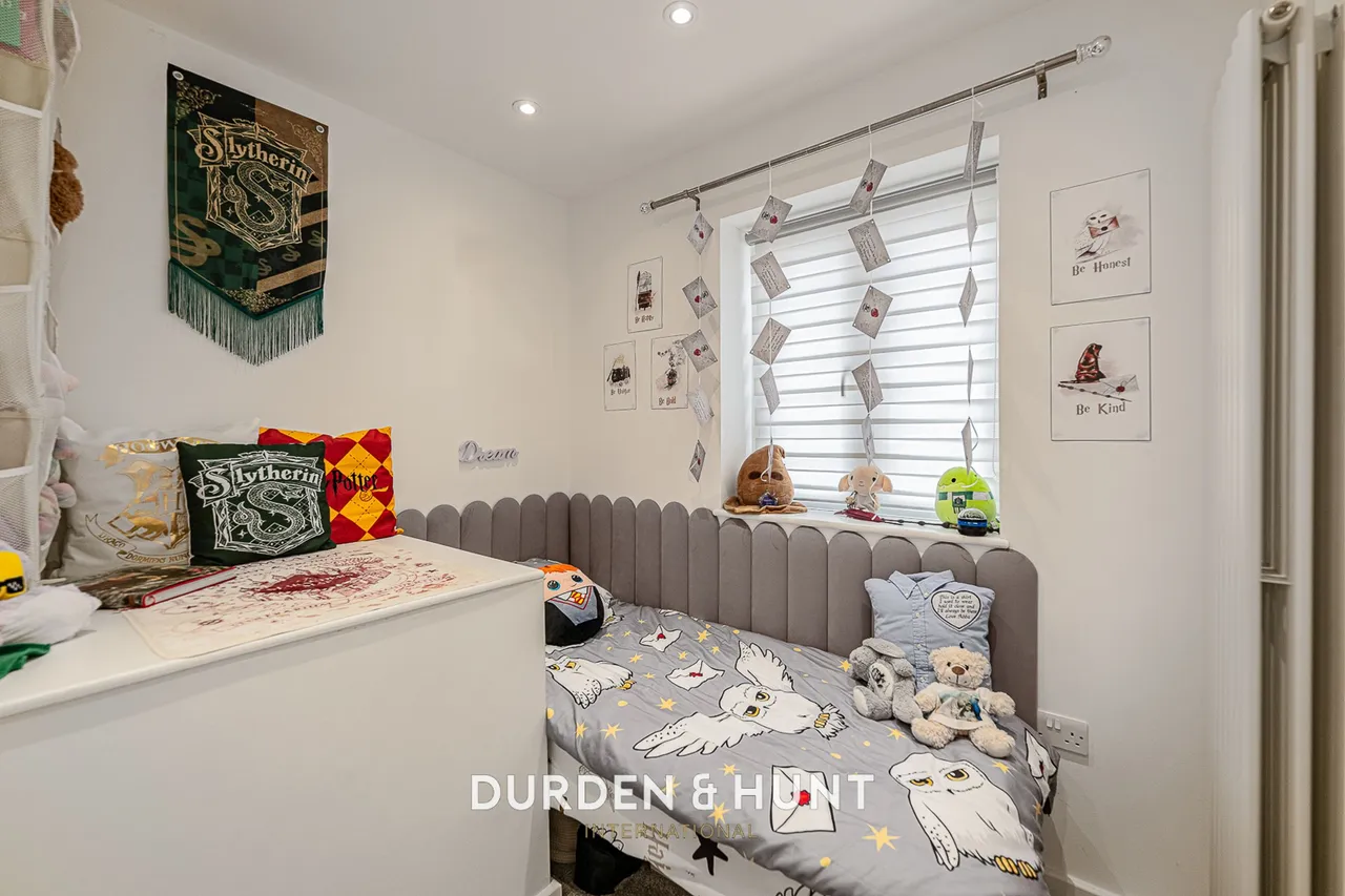 Burrow Road, Chigwell, IG7, photo 18