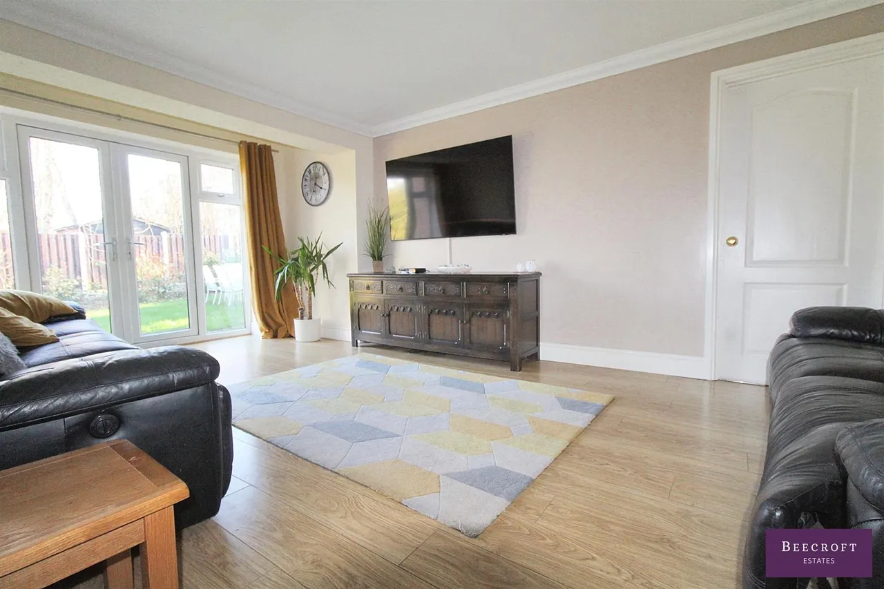 Poplar Road, Wombwell, photo 9