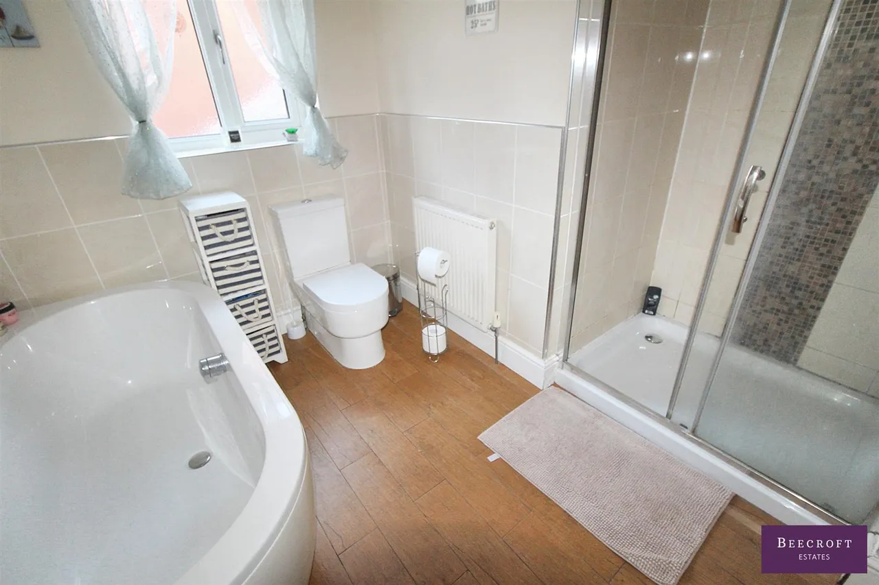 Poplar Road, Wombwell, photo 18
