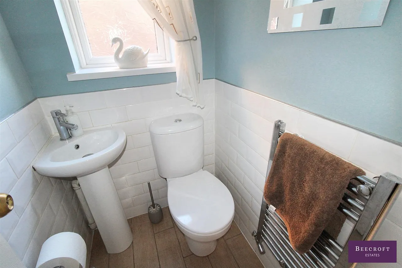 Poplar Road, Wombwell, photo 11
