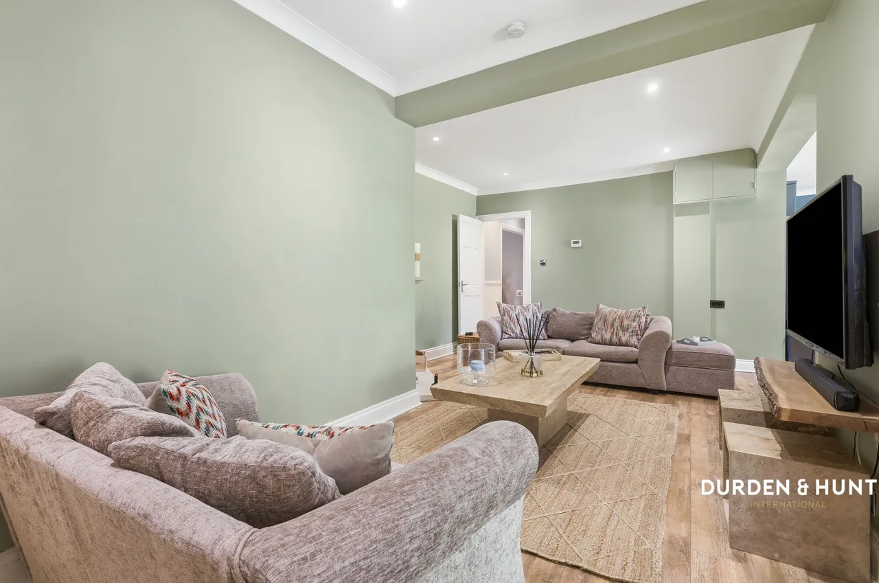 Central Close, Hadleigh, SS7, photo 15