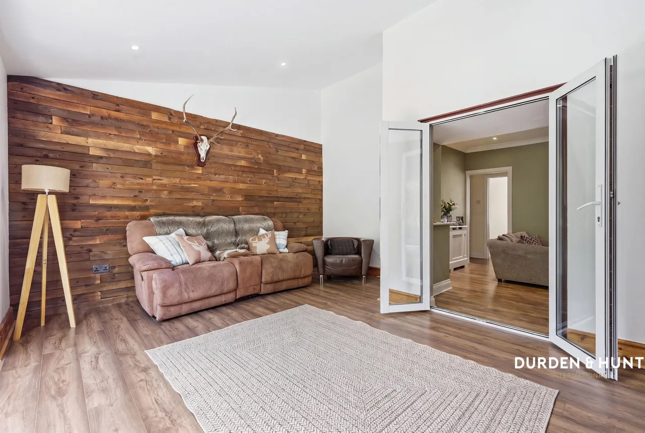 Central Close, Hadleigh, SS7, photo 14