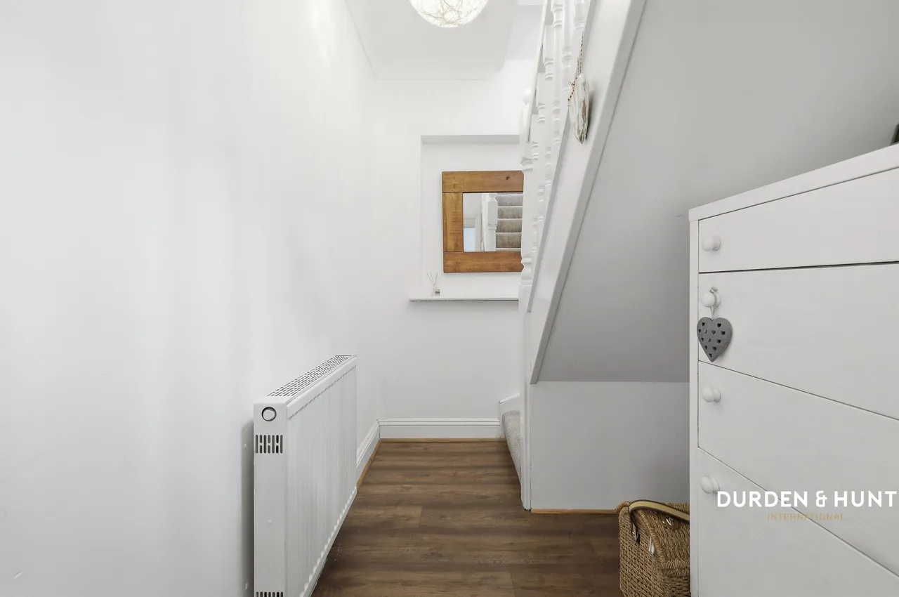 Central Close, Hadleigh, SS7, photo 34