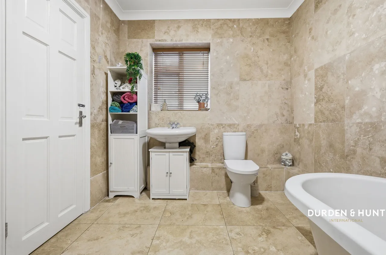 Central Close, Hadleigh, SS7, photo 27
