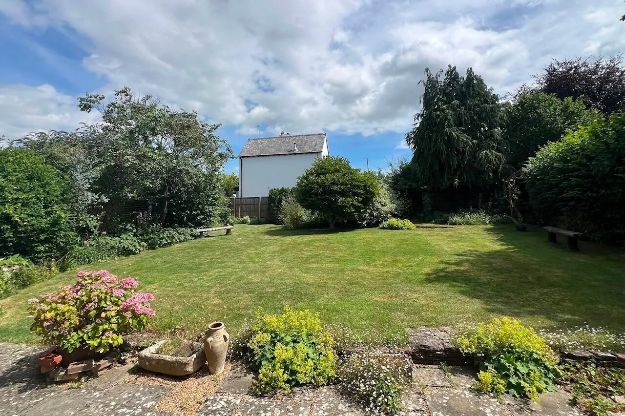 Twyver Close, Upton St. Leonards, Glo..., photo 6