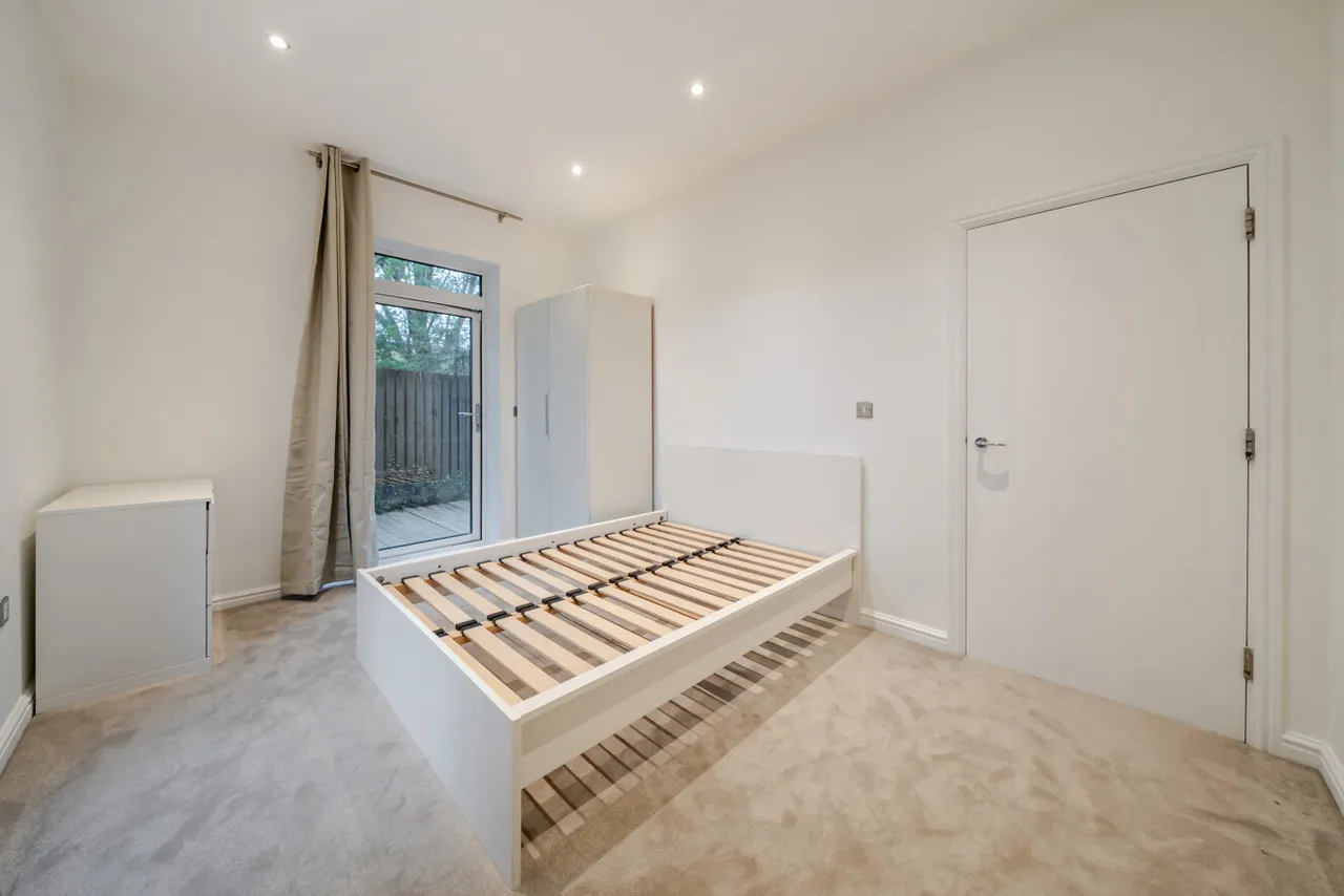 Old Devonshire Road, Balham, SW12, photo 4