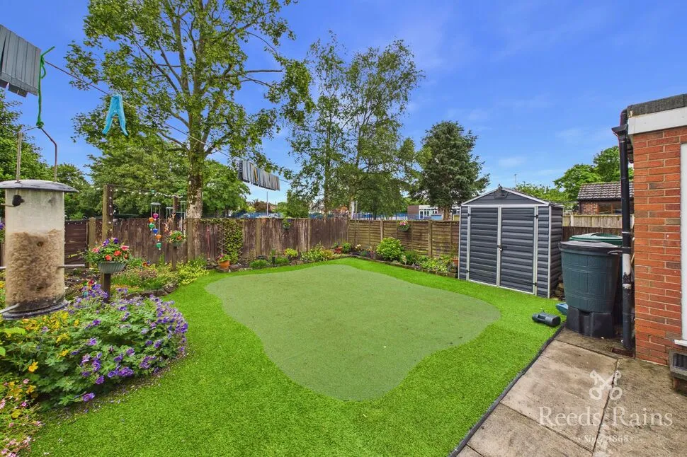 Smithy Lane, WA8, photo 12