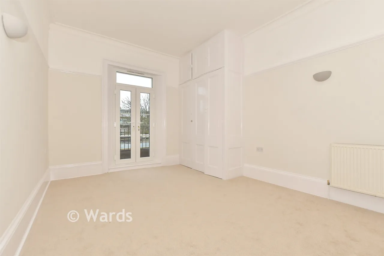 Pleydell Gardens, Folkestone, CT20, photo 4