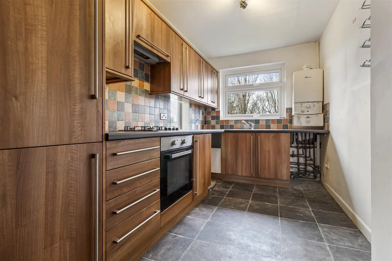 Dorchester Gardens, Worthing, photo 7