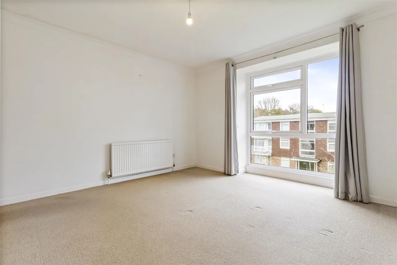 Dorchester Gardens, Worthing, photo 5