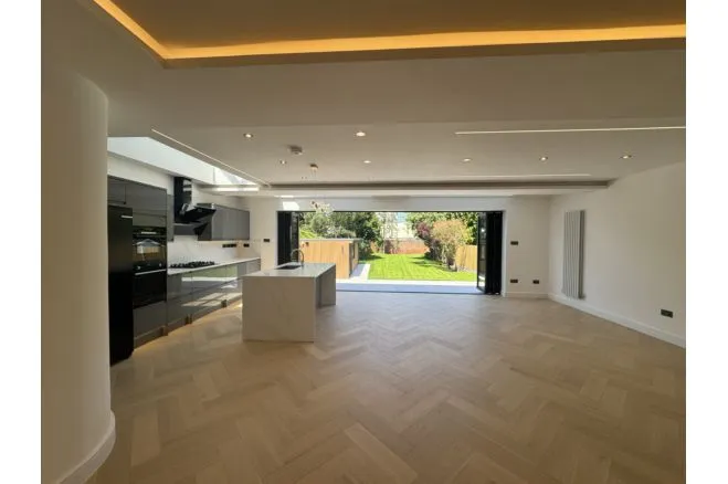 Lancing Road, Orpington, BR6, photo 41