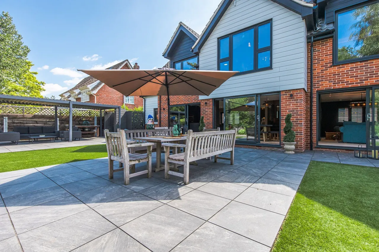 Exceptional Riverside Home in Lower T, photo 20