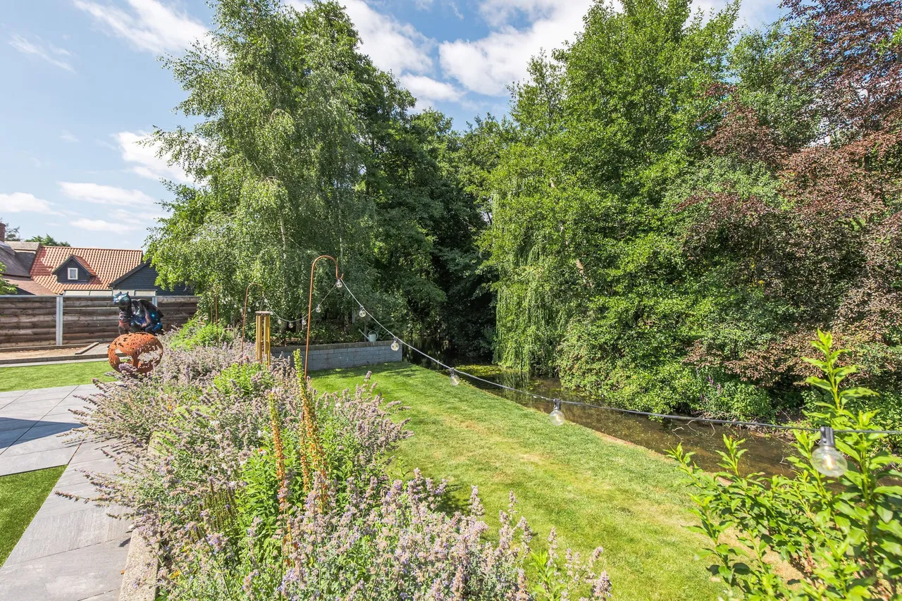 Exceptional Riverside Home in Lower T, photo 17
