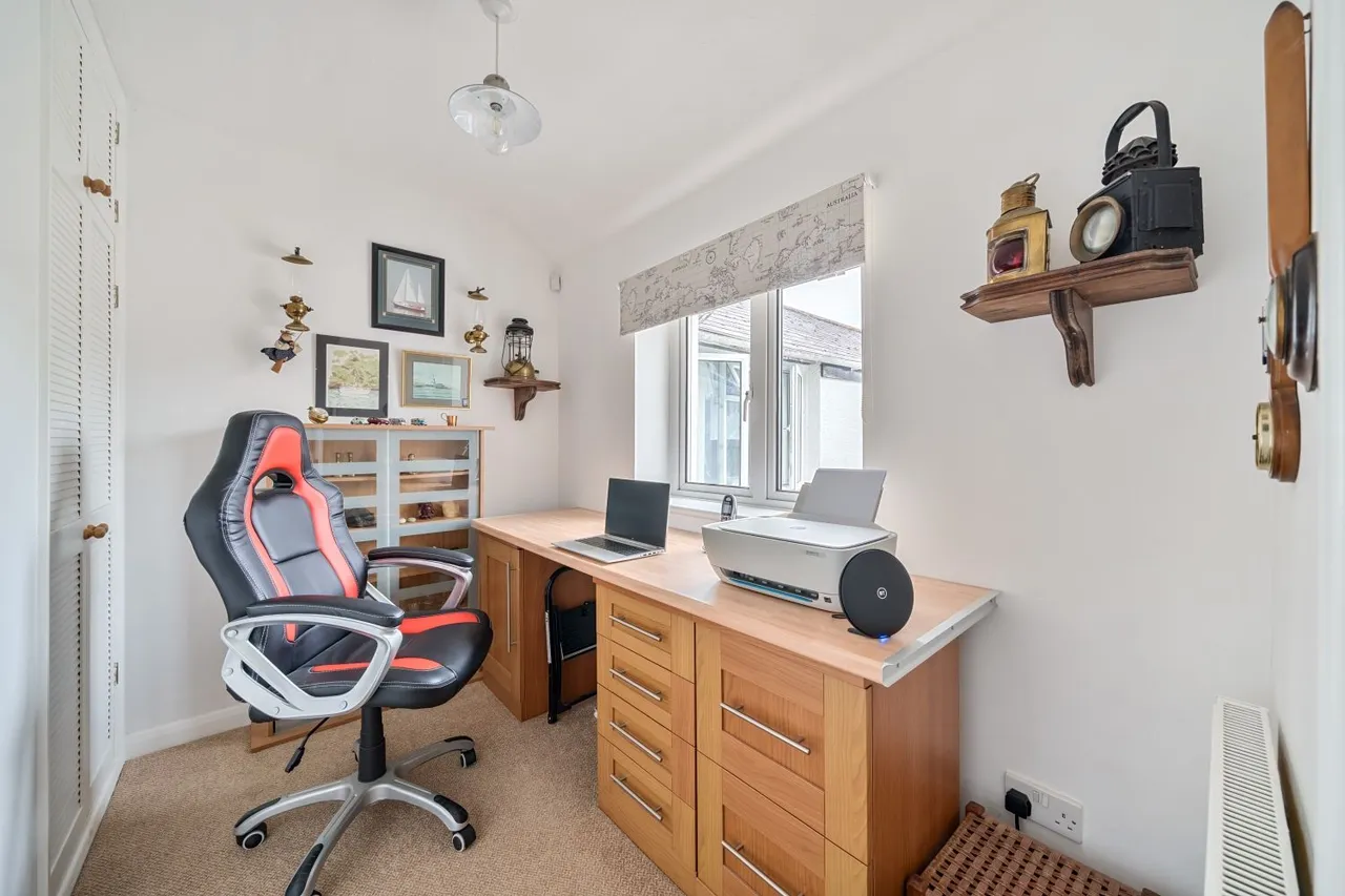 Abbotsham Road, Bideford, EX39, photo 15
