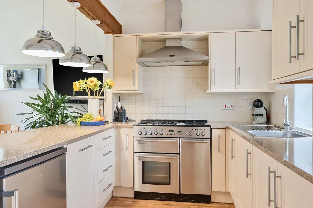 Abbotsham Road, Bideford, EX39, photo 6