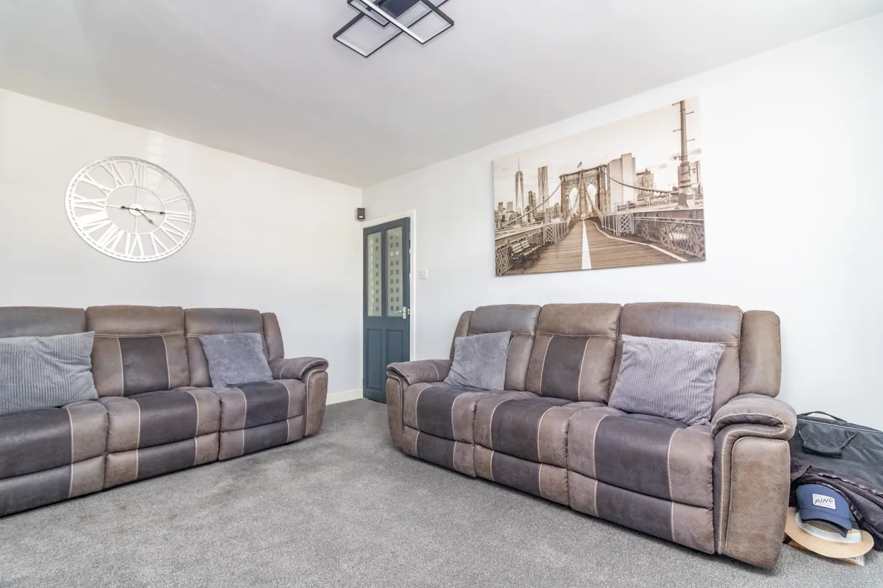 Central Avenue, Syston, Leicester, Leicester, LE7 2EE, photo 11