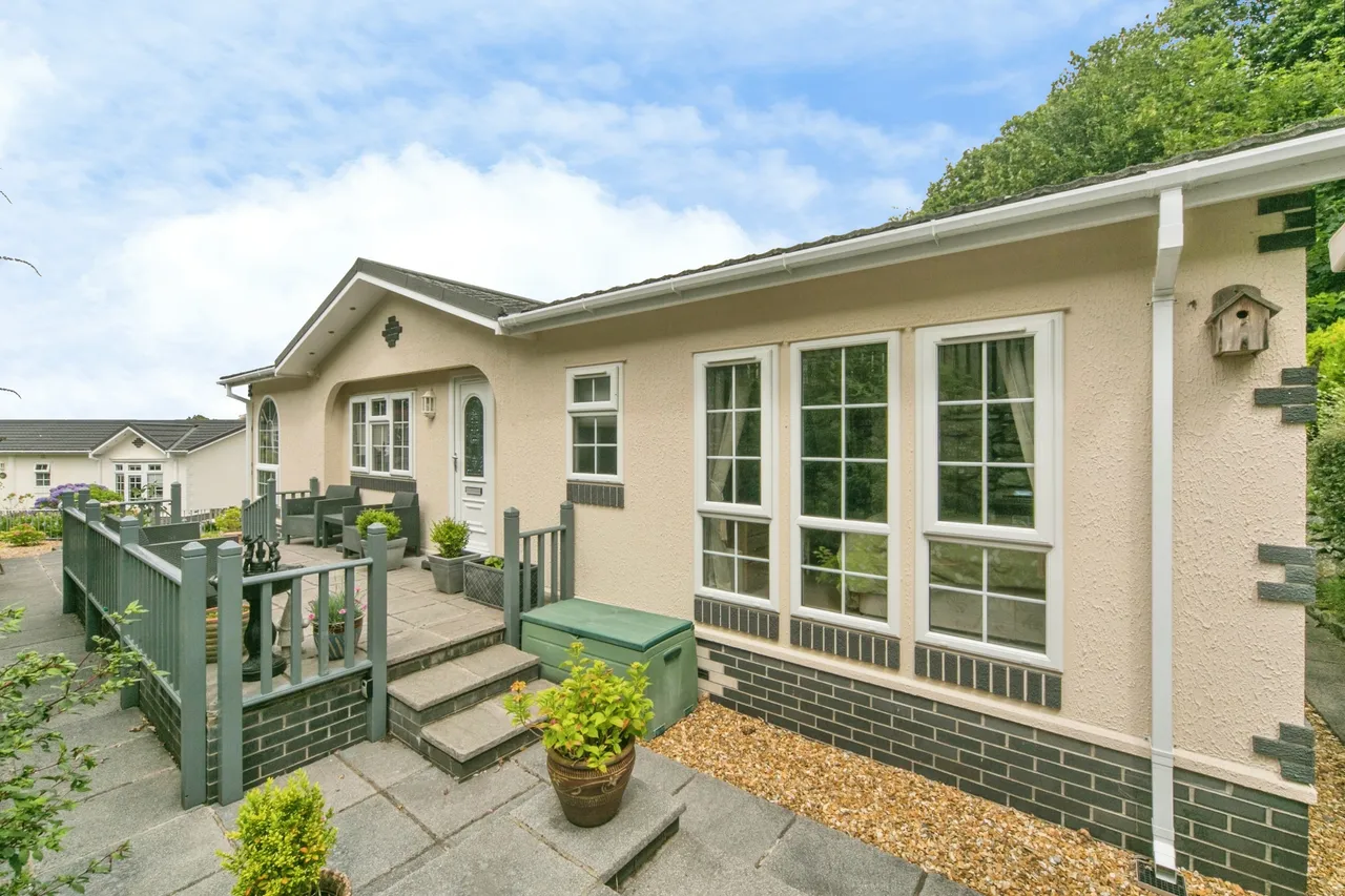 2 bed park home for sale, Old Llanfair Road, Harlech, LL46