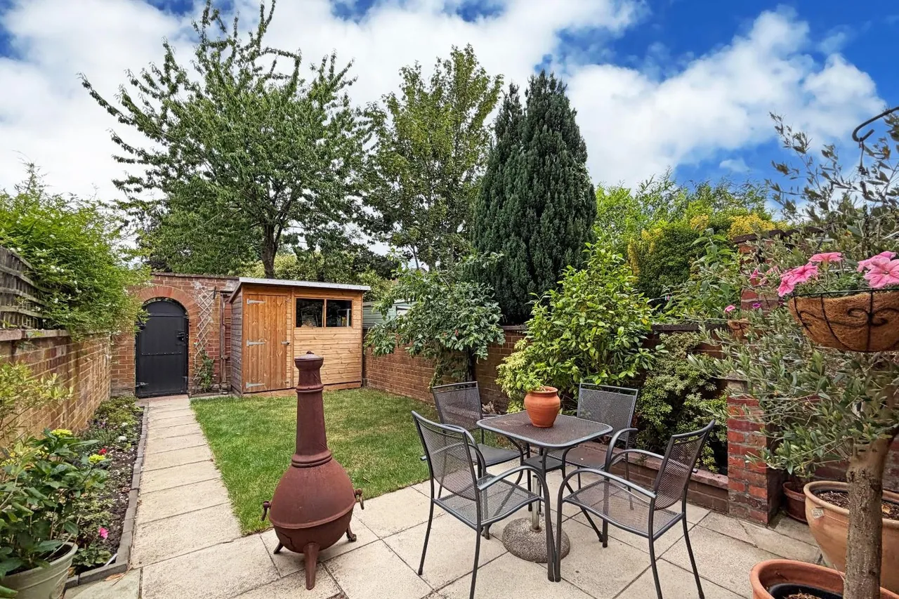 Grosvenor Road, Altrincham, Cheshire WA14 1LE, photo 5