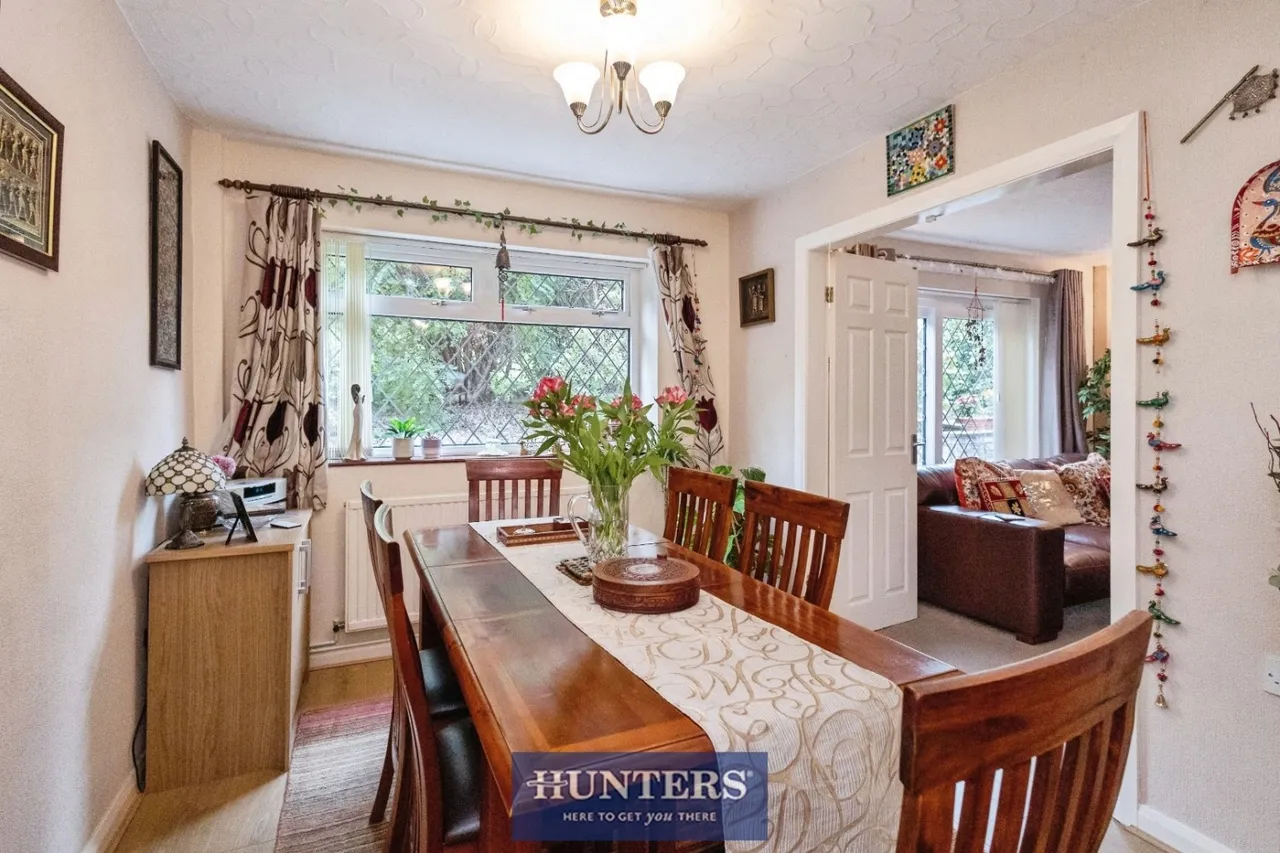 Ashes Lane, Stalybridge, SK15, photo 13