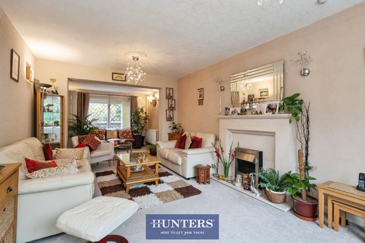 Ashes Lane, Stalybridge, SK15, photo 8