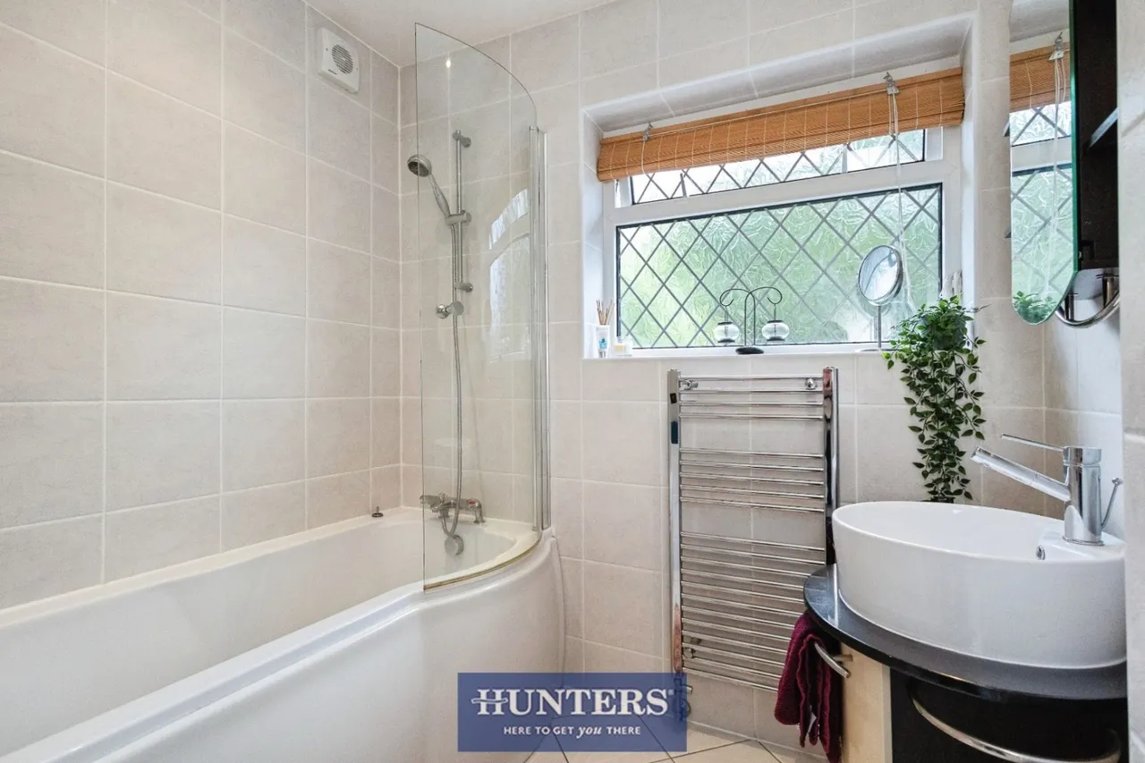 Ashes Lane, Stalybridge, SK15, photo 24