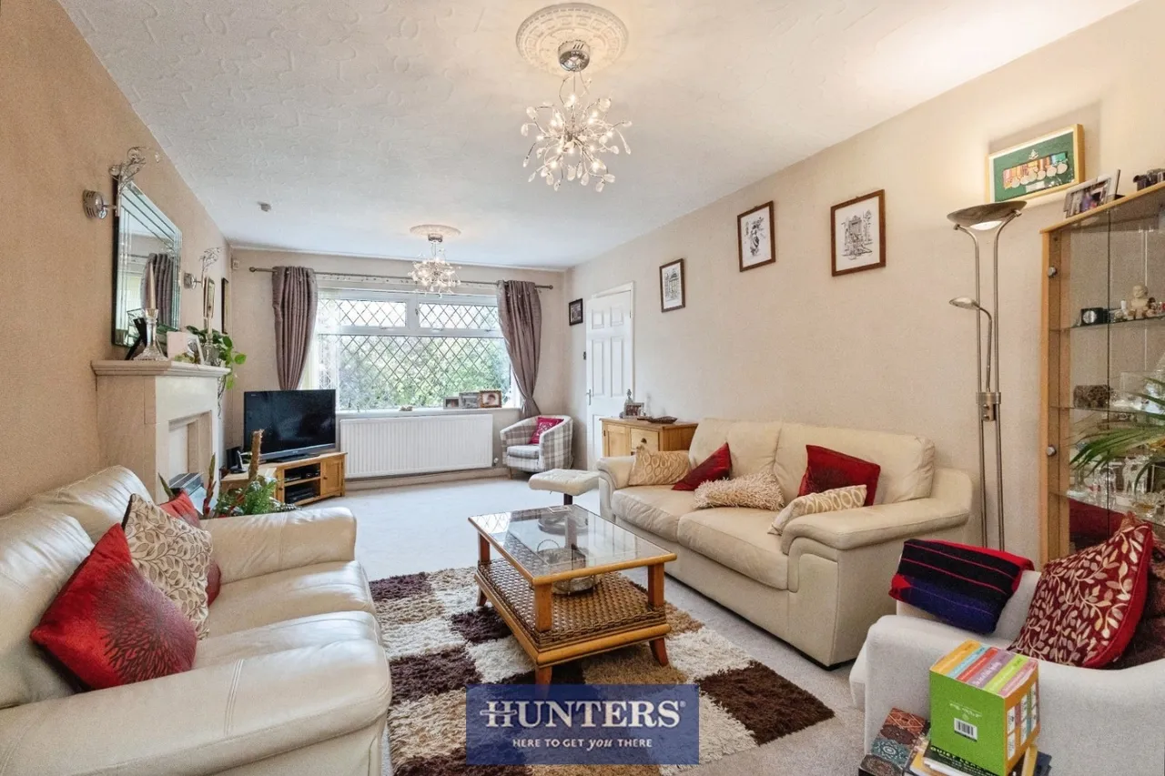 Ashes Lane, Stalybridge, SK15, photo 5
