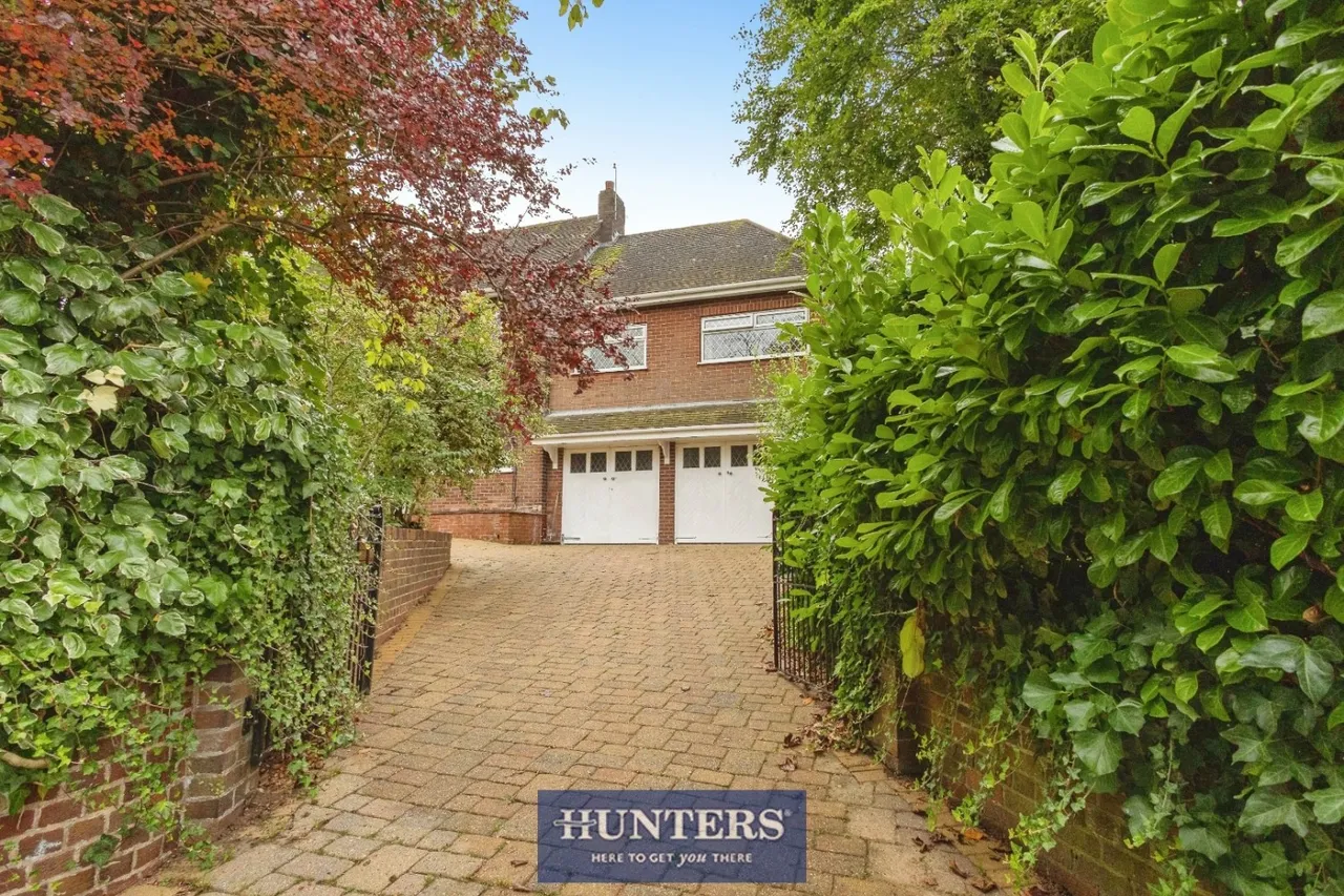 Ashes Lane, Stalybridge, SK15, photo 57
