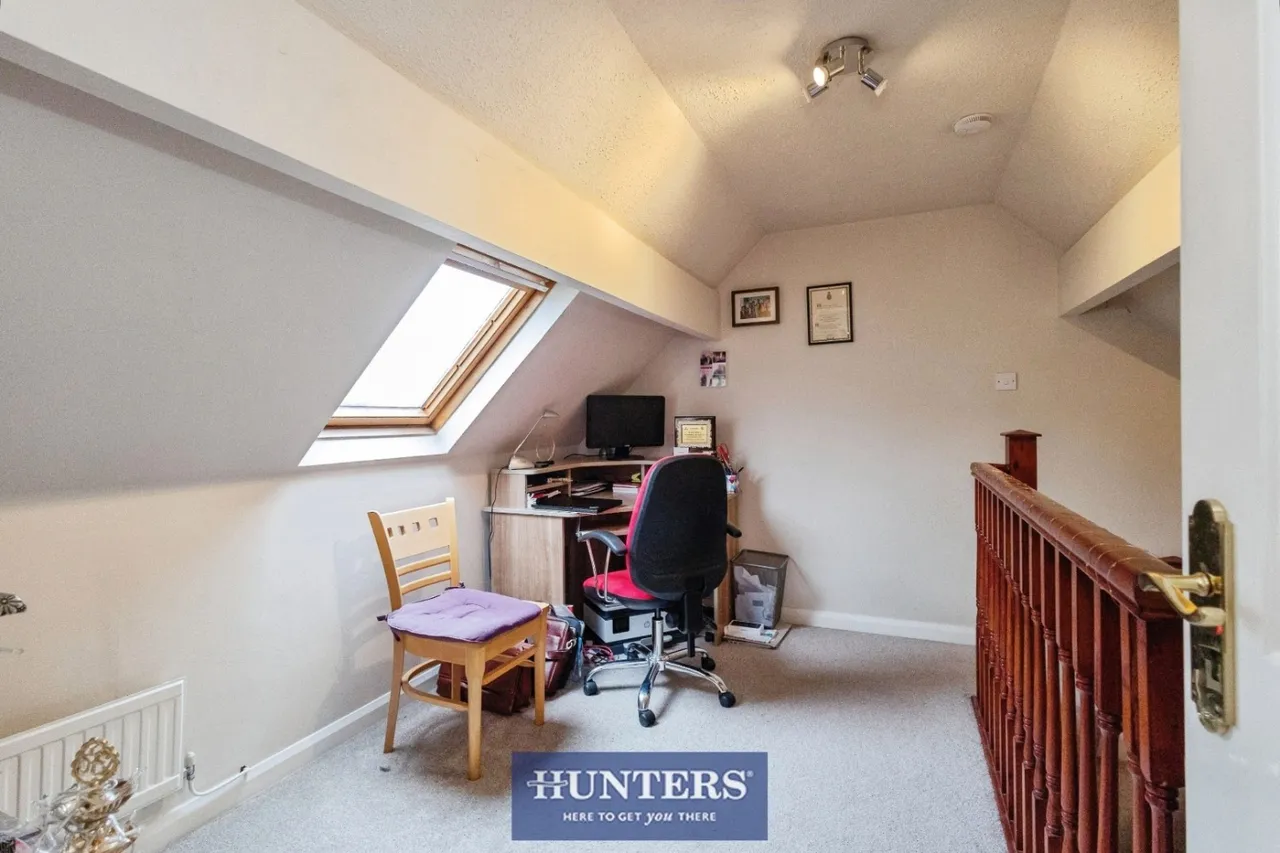 Ashes Lane, Stalybridge, SK15, photo 41