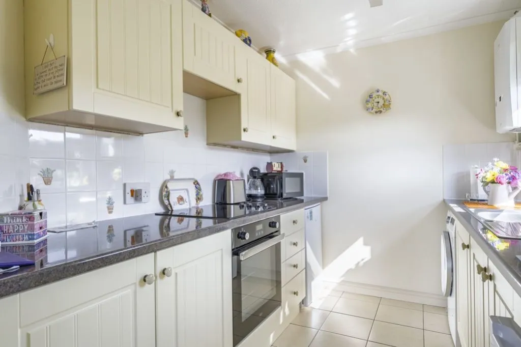 Arches Lane, Malmesbury, SN16, photo 3