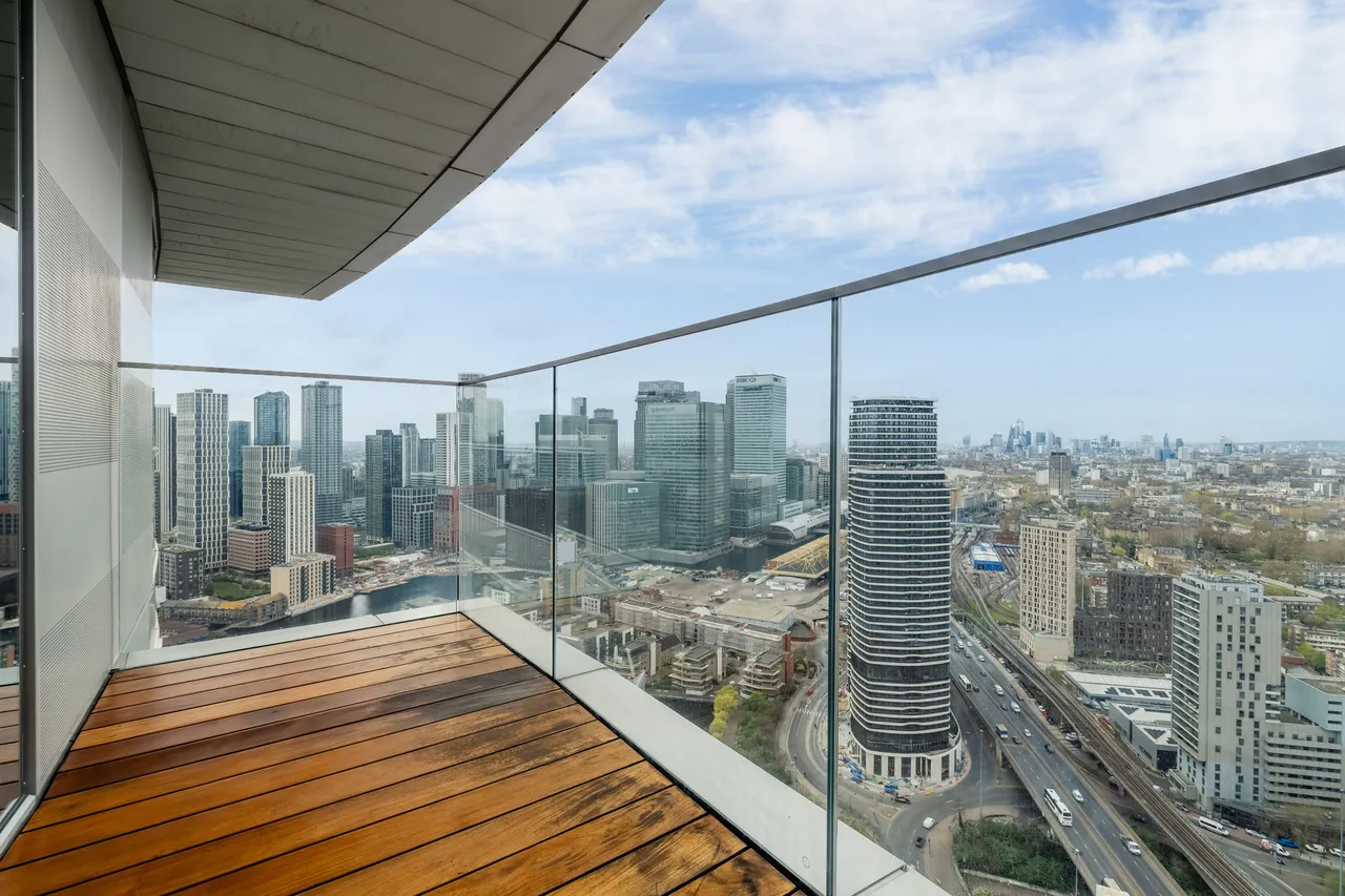 Biscayne Avenue, London, E14, photo 12