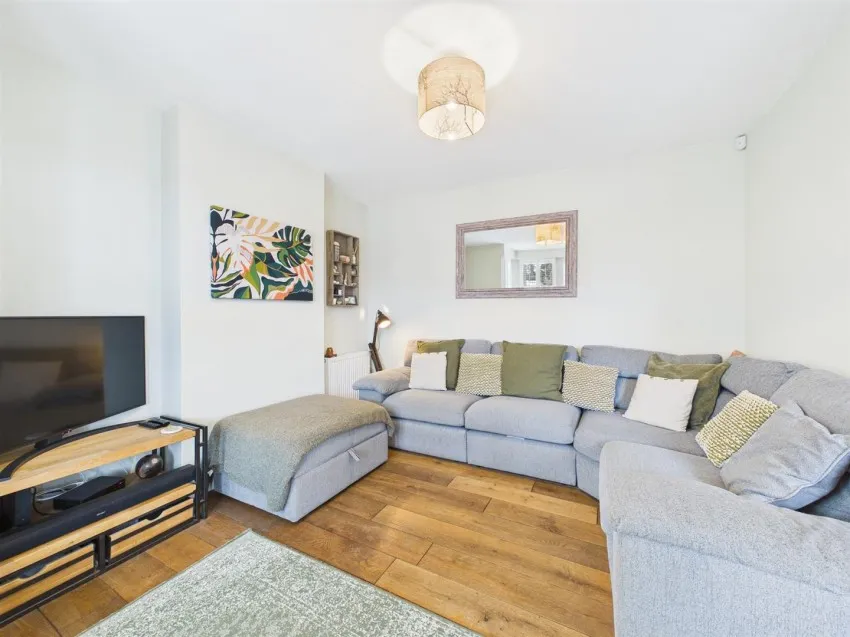 Old Cheltenham Road, Longlevens, photo 8